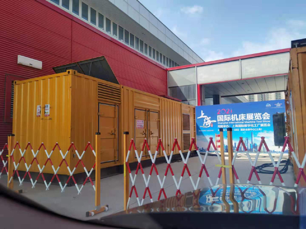 徐水出租发电机-柴油发电机和汽油发电机哪个更好一些？